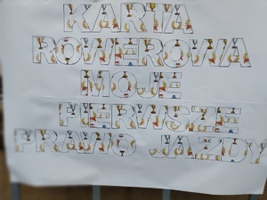 plakat z treścią
