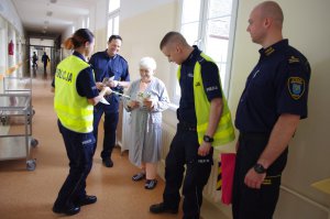 Dla uśmiechu dziecka- akcja policjantów i strażników gminnych