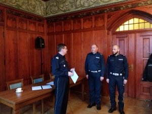 WYRÓŻNIENIA OD KOMENDANTA WOJEWÓDZKIEGO DLA POLICJANTÓW